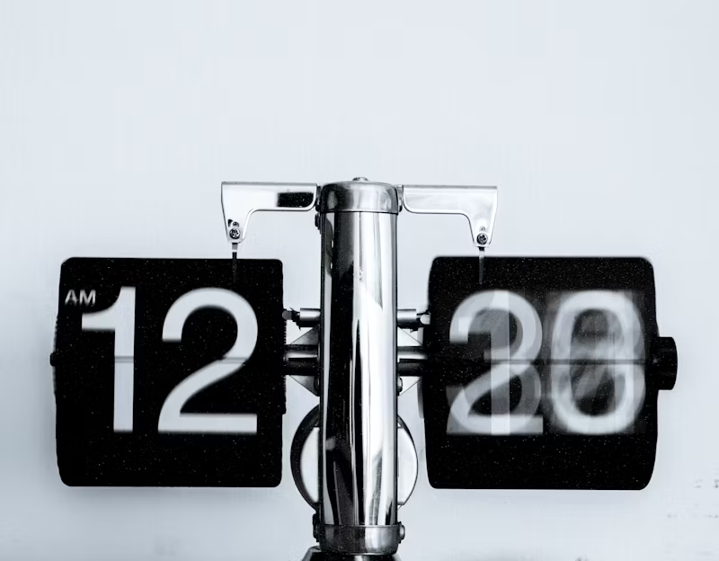 time blurring by on a clock
