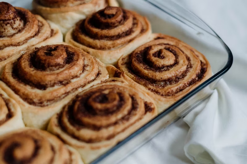 cinnamon buns in a pan