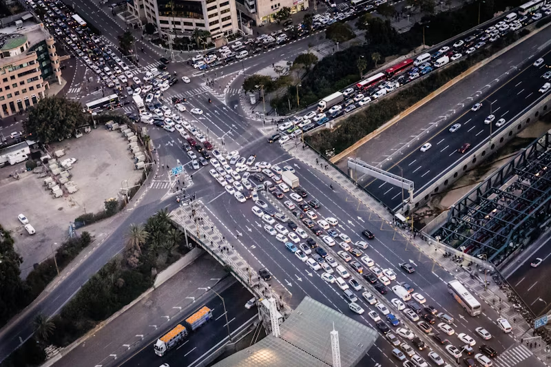 traffic bottlenecking in an intersection