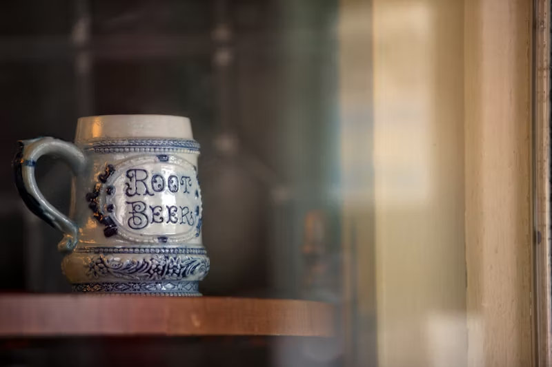 a root beer mug