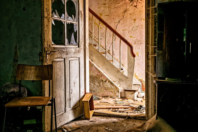 scary house in dream