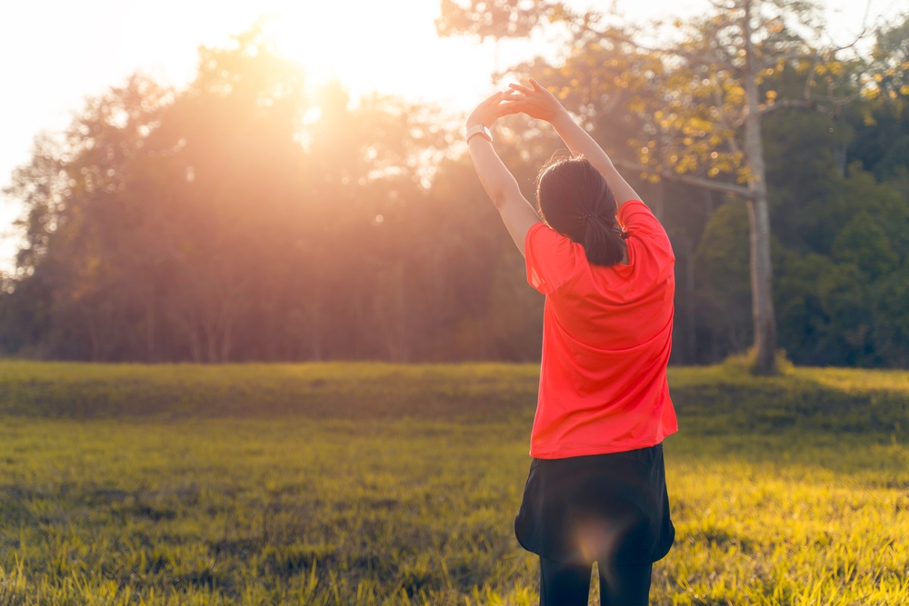 Women loosen their muscles after jogging to prevent muscle spasms or inflammation.Running is an exercise that can be done anywhere anytime Running strengthens your heart muscle and improves blood flow
