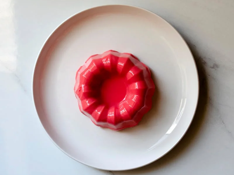a plate of gelatin