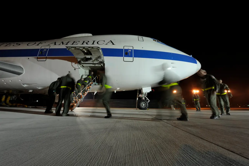E-4B crew members carry out simulated alert missions. 