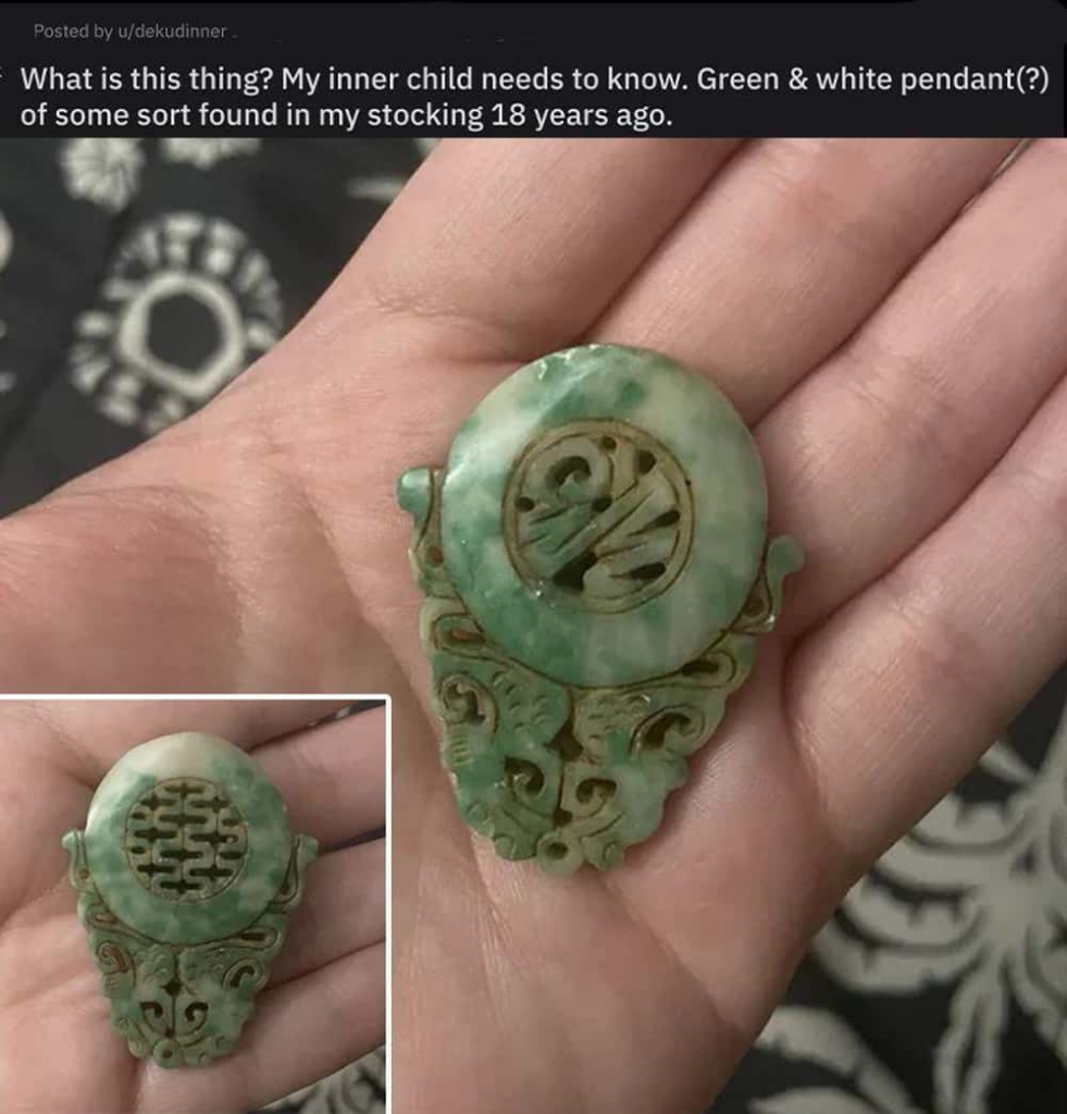 A green pendant