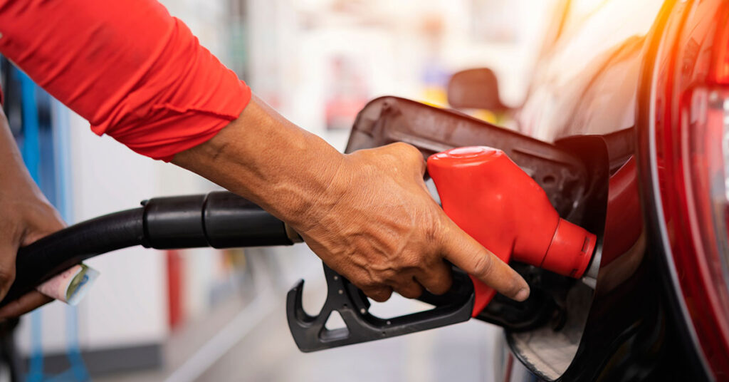 Why Do Cars Have Gas Tanks on Different Sides? - Featured image