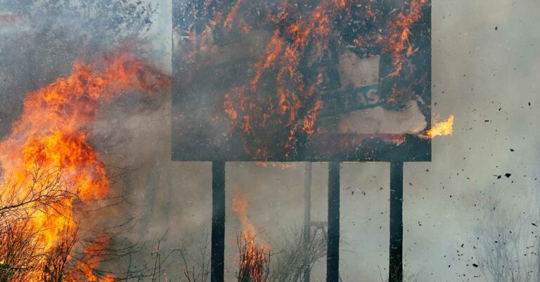 Meteorologist Who Warned of ‘Cataclysmic’ LA Fires Saved Hundreds with Early Alert - Featured image