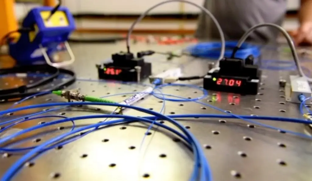 High-fidelity quantum teleportation at the Fermilab Quantum Network was achieved by connecting fiber-optic cables to off-the-shelf devices (displayed above)