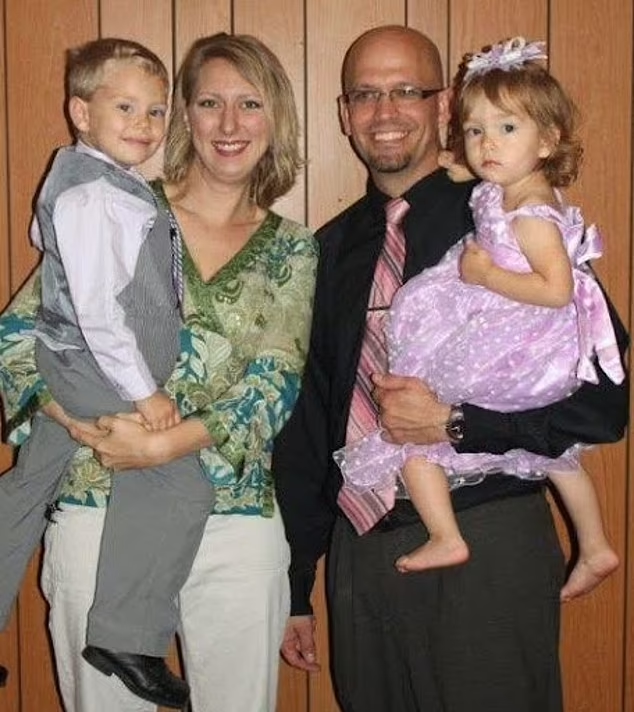 Mindy Tautfest with her family shortly before the vertebral dissection occurred, which she believes is due to the Cipro she was prescribed