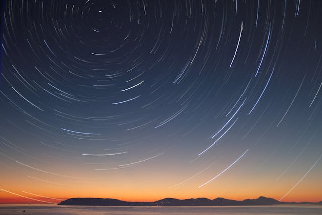 stars on horizon