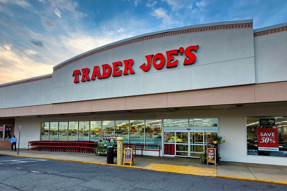 Trader Joe's Grocery Store, Centreville, VA, USA, July 16, 2024