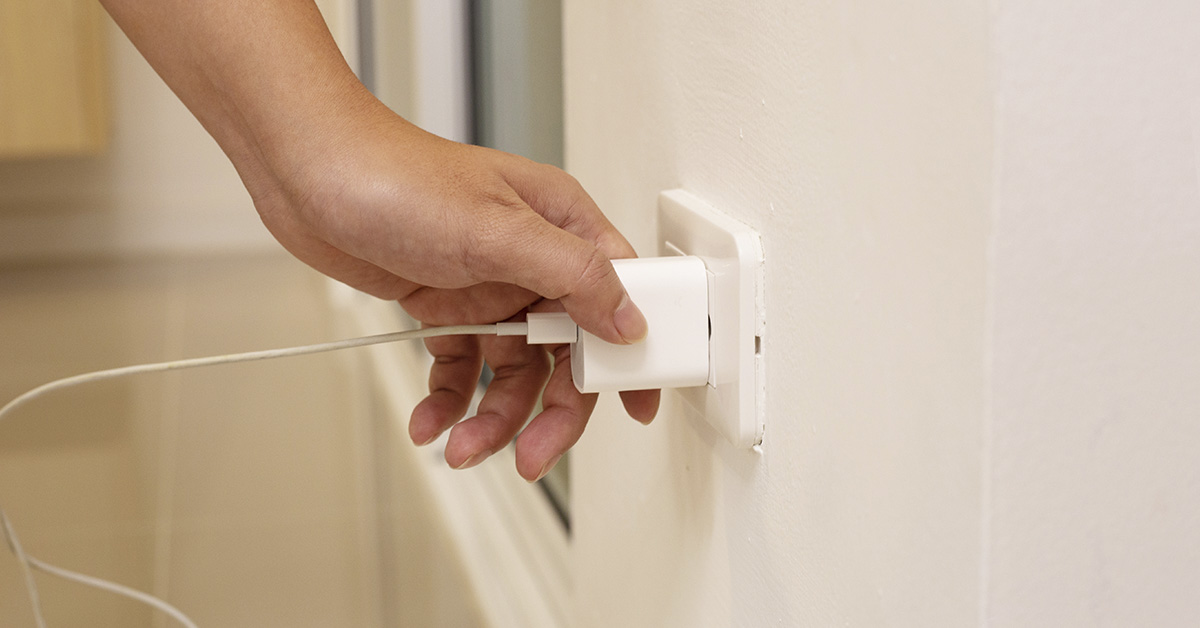 Why You Should Never Leave Your Phone Charger Plugged in Without Your Phone
