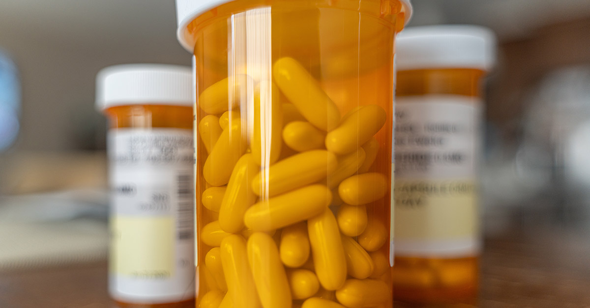 8 Foods That Don’t Mix With Prescription Drugs