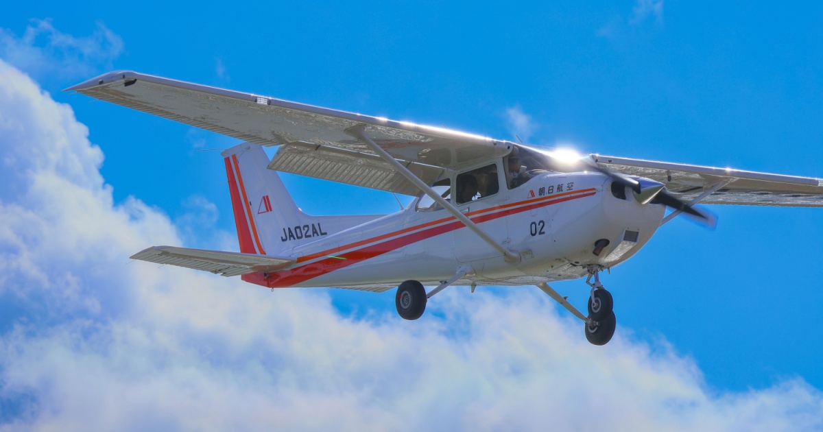 Two Planes Collide Mid-Air in Arizona Just Days After Toronto Crash Landing