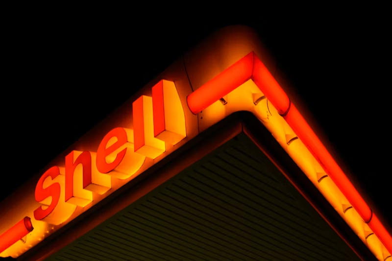 Shell gas station lights