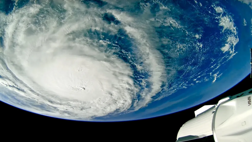 A view from Sen's new 24/7 livestream from the ISS. 