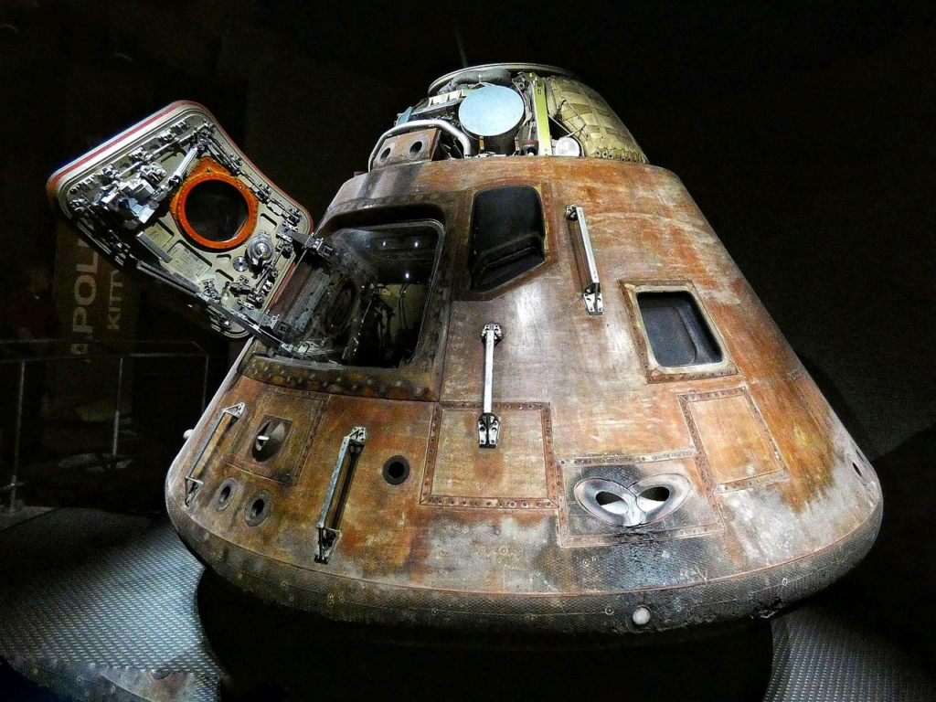 one of the many spacecraft sent to the moon