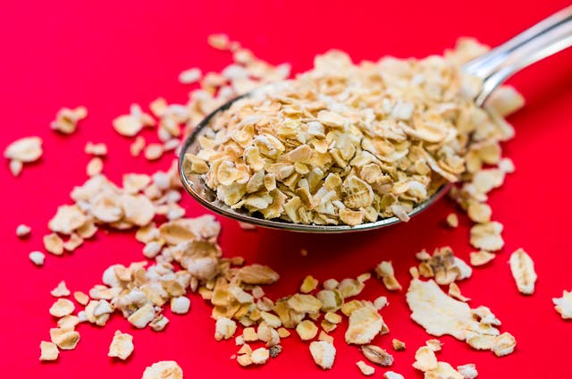 a spoon of oats