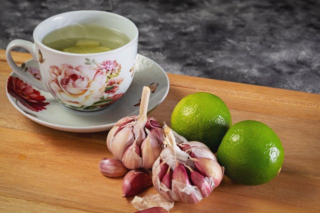 garlic and lemon tea