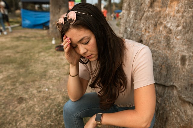 woman feeling confused