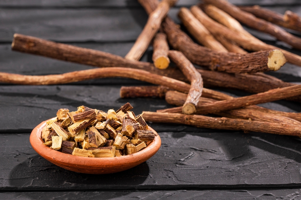 Licorice, an effective medicinal plant for coughs and stomach ailments