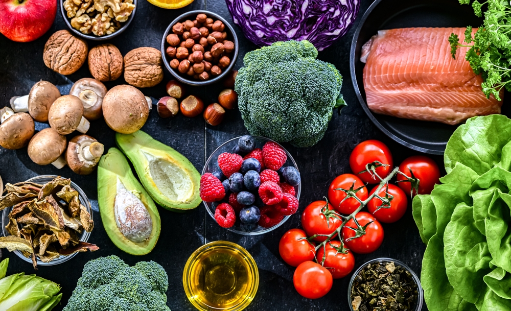 Foods representing anti - inflammatory diet.

