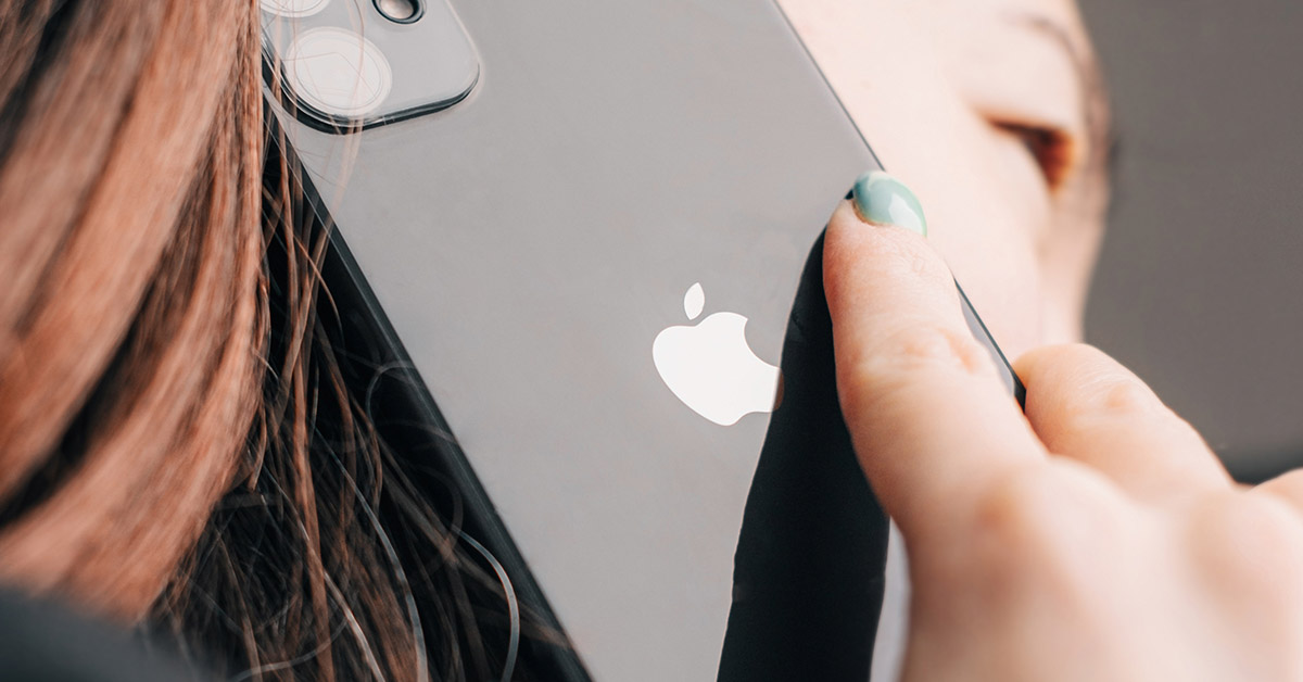 FBI Cautions iPhone and Android Users to Disconnect if They Hear This Sound