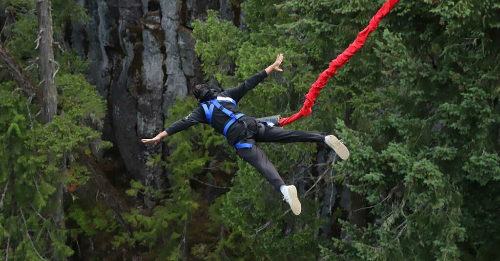 Woman’s Bungee Jump Turns Deadly as Cord Breaks, Dropping Her Into Crocodile Waters - Featured image