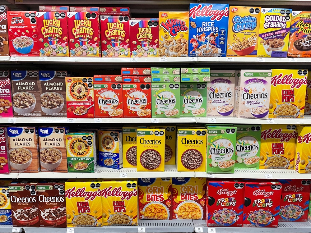 Cereal boxes on shelves in a supermarket, kelloggs, great value, post, nestle, quaker. Guadalajara, Mexico, March 30, 2024.