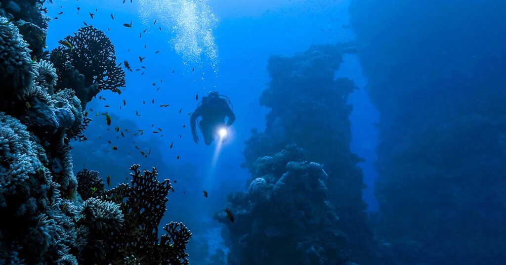 Ancient 7,000-Year-Old Road Discovered Under the Mediterranean Sea - Featured image