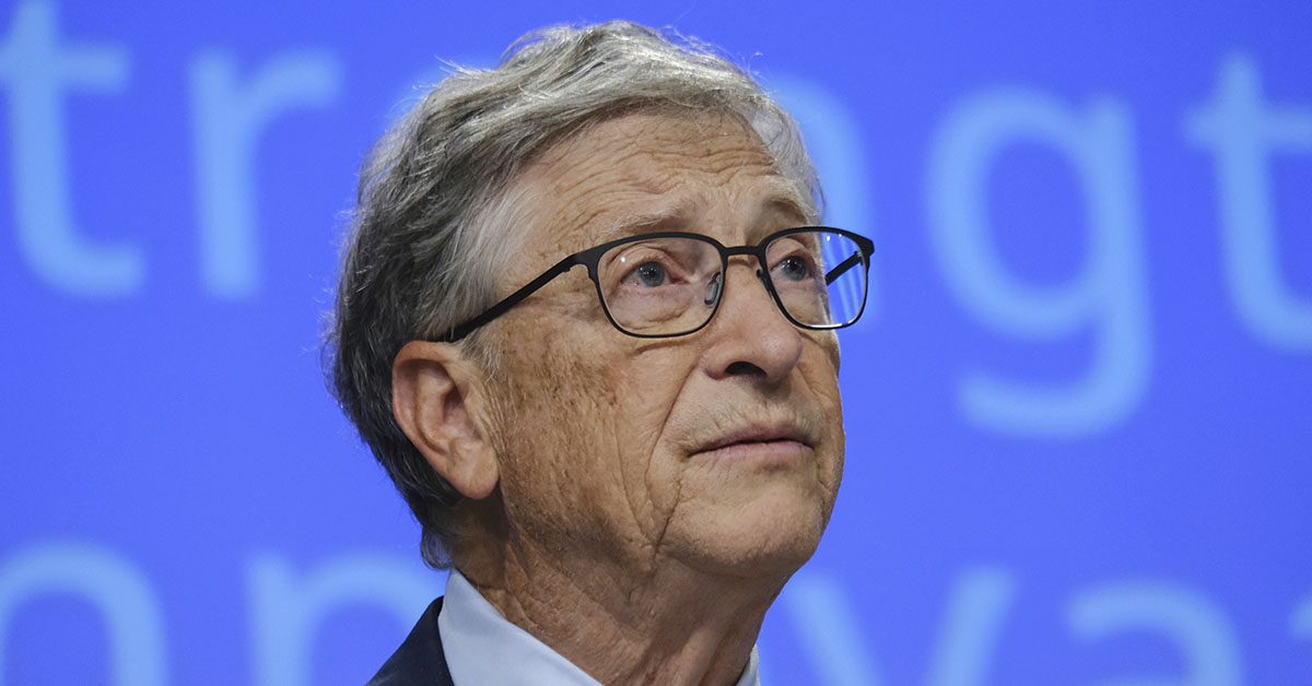 Bill Gates Predicts a 2-Day Workweek is Coming in Just 10 Years