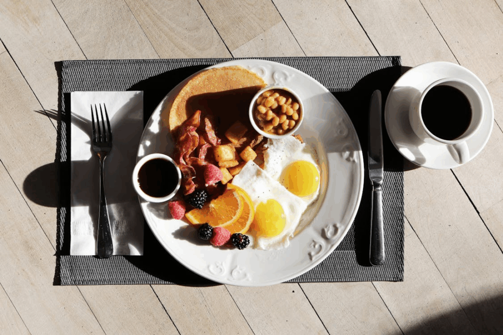 Food Gourmet on Top of Brown Table
