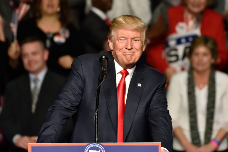 ‘Cognitive Decline’ Warnings After Trump’s Latest Mental Health Episode - Featured image