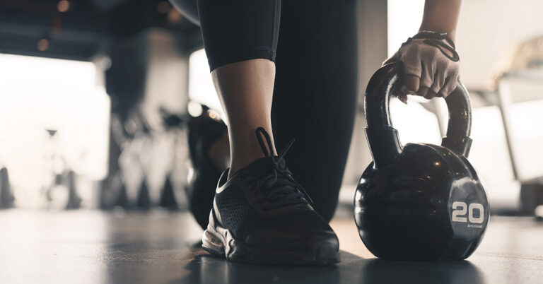 This is How Long It Truly Takes To Build Muscle, According to Research - Featured image