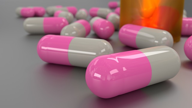 pink and white capsules