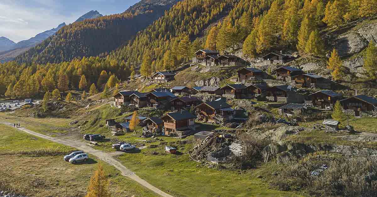 Stunning Before-And-After Images Show Swiss Village Buried by Glacier