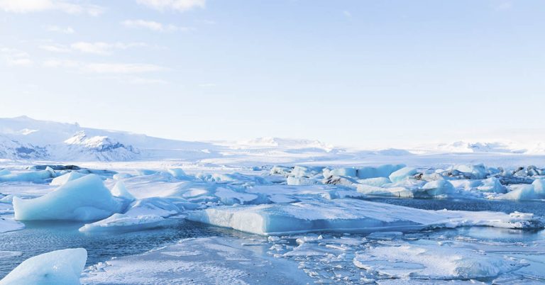 Frozen for 34 Million Years: Lost World Found Beneath Antarctica’s Ice - Featured image