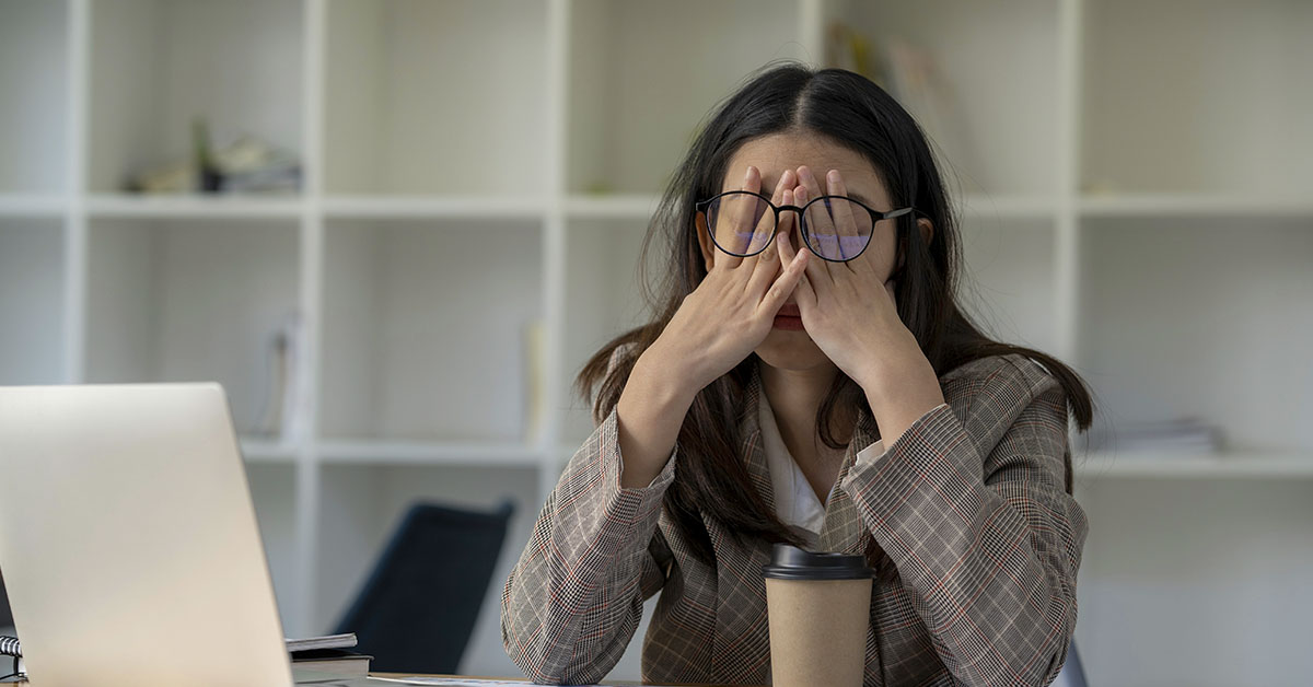 Subtle Signs Your Body Sends When You’re Under Heavy Stress