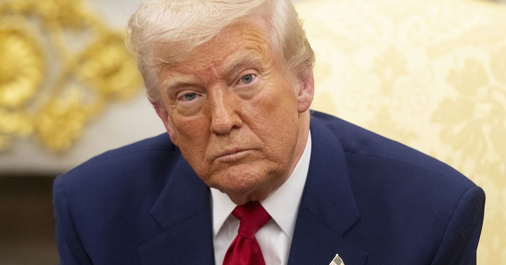 $1,000 for You? Trump Reveals New Plan Targeting People Born in Certain Years - Featured image
