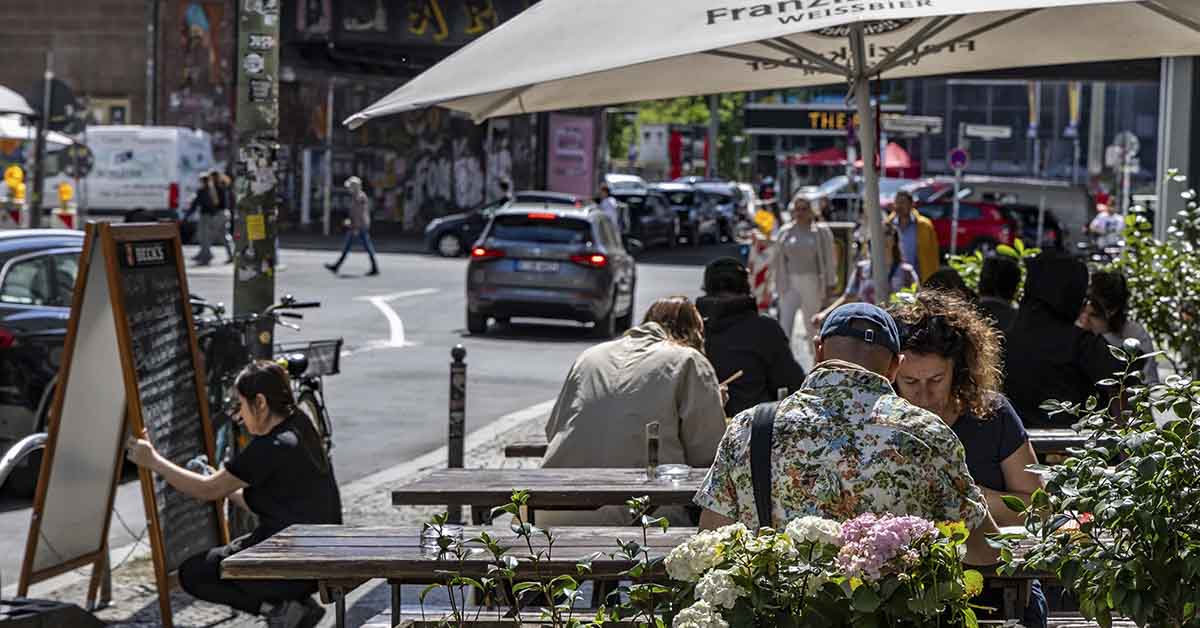 Top 10 Least Friendly Cities Around the World