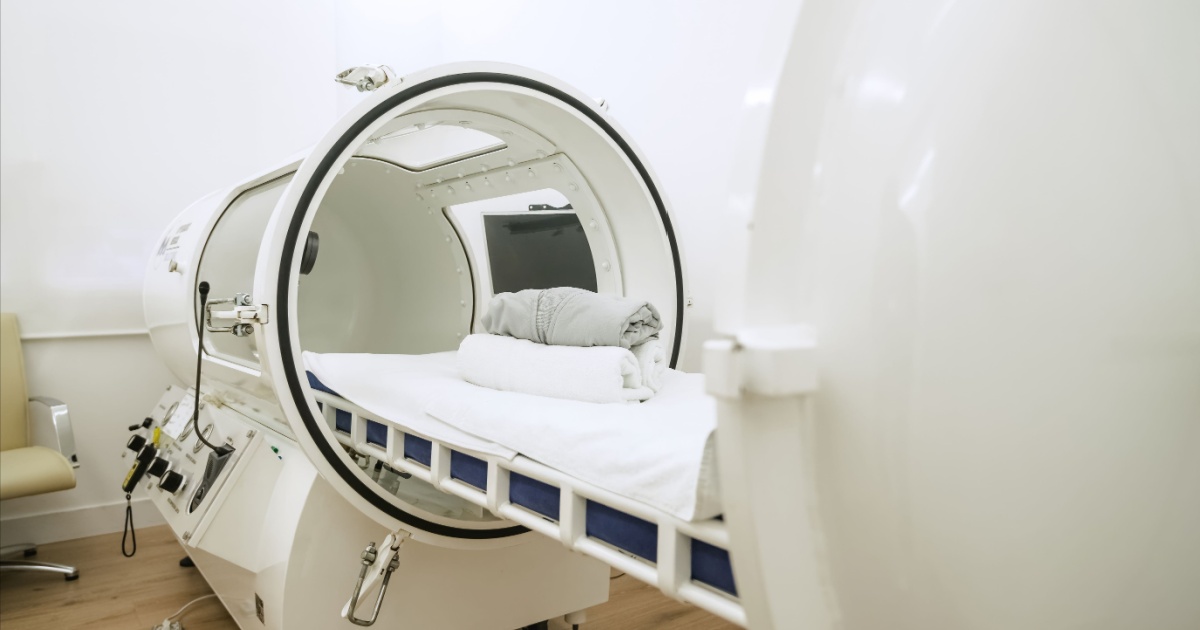 Biohacker Says 3 Months of Oxygen Therapy Took Decades Off His Biological Age