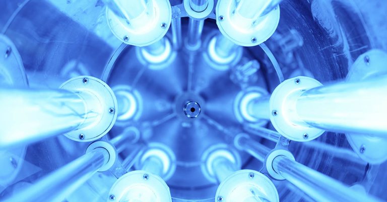 Could Exposing Your Blood to Ultraviolet Light Heal You? - Featured image