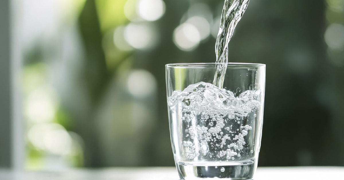 Think Water Hydrates Best? Science Says Otherwise