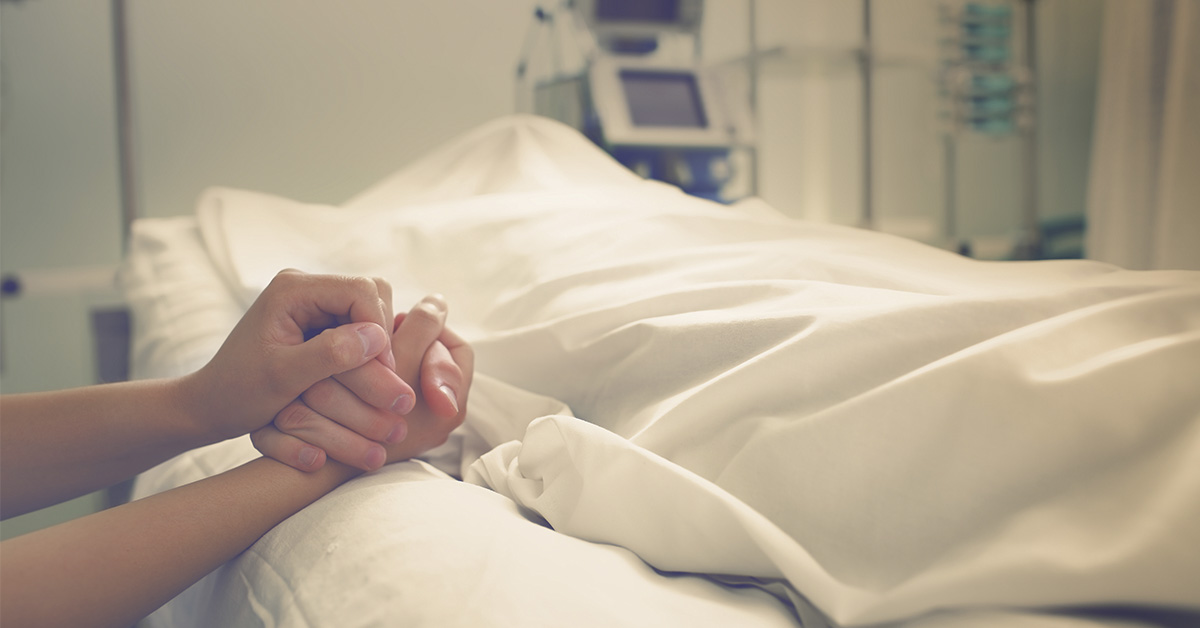 Doctor’s Warning: Why People Shouldn’t Kiss a Dead Person