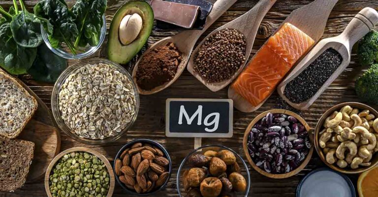 The Complete Guide to 14 Essential Minerals: What to Eat and How to Spot the Deficiencies - Featured image