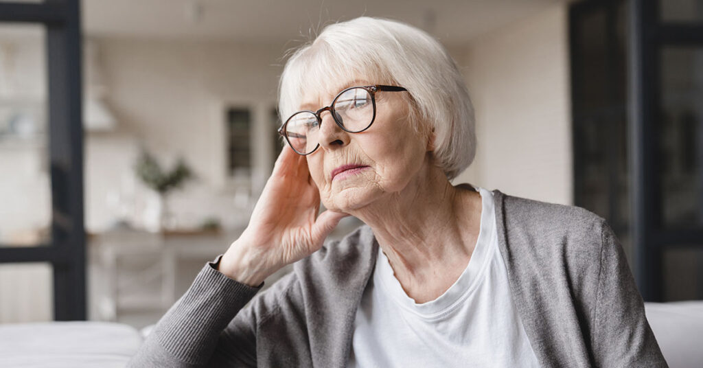 Loneliness in Older Adults Linked to 30% Higher Risk of Dementia - Featured image