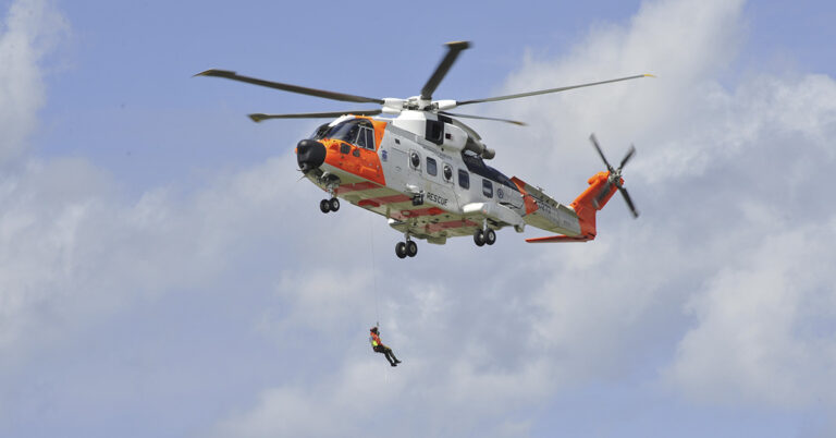 Climber With Broken Leg Left Stranded at 22,000ft as Rescue Efforts Called Off After 10 Days - Featured image