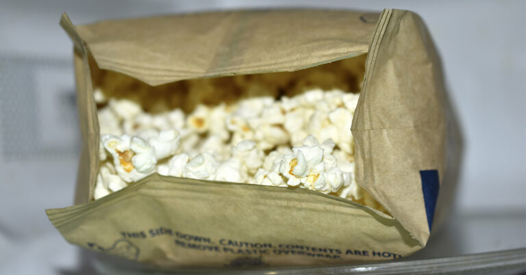 Man Who Ate Microwave Popcorn Daily for Years Wins $7.2M After Developing ‘Popcorn Lung’ - Featured image