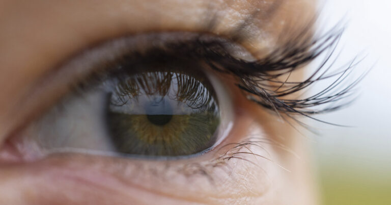 New Stem Cell Treatment Shows 92% Success in Restoring Vision - Featured image