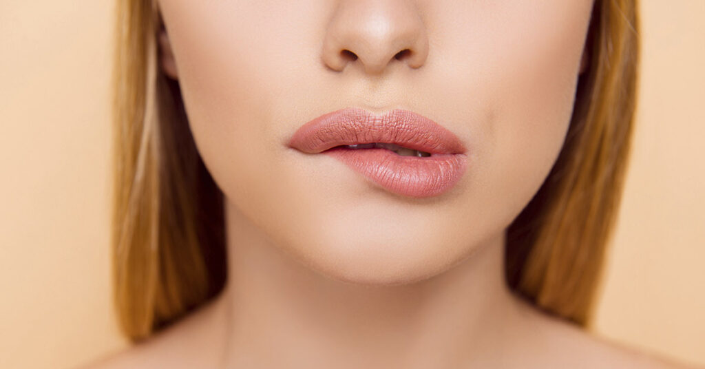 Why Hands-Free Masturbation Could Be Good for Your Health, According to a Sex Expert - Featured image